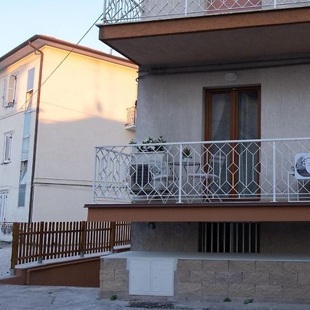 Bed and Breakfast Dimora Dei Sogni Чивітанова-Марке Екстер'єр фото