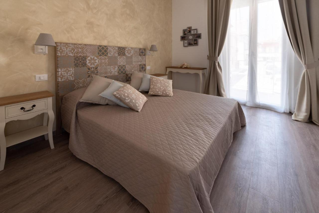Bed and Breakfast Dimora Dei Sogni Чивітанова-Марке Екстер'єр фото