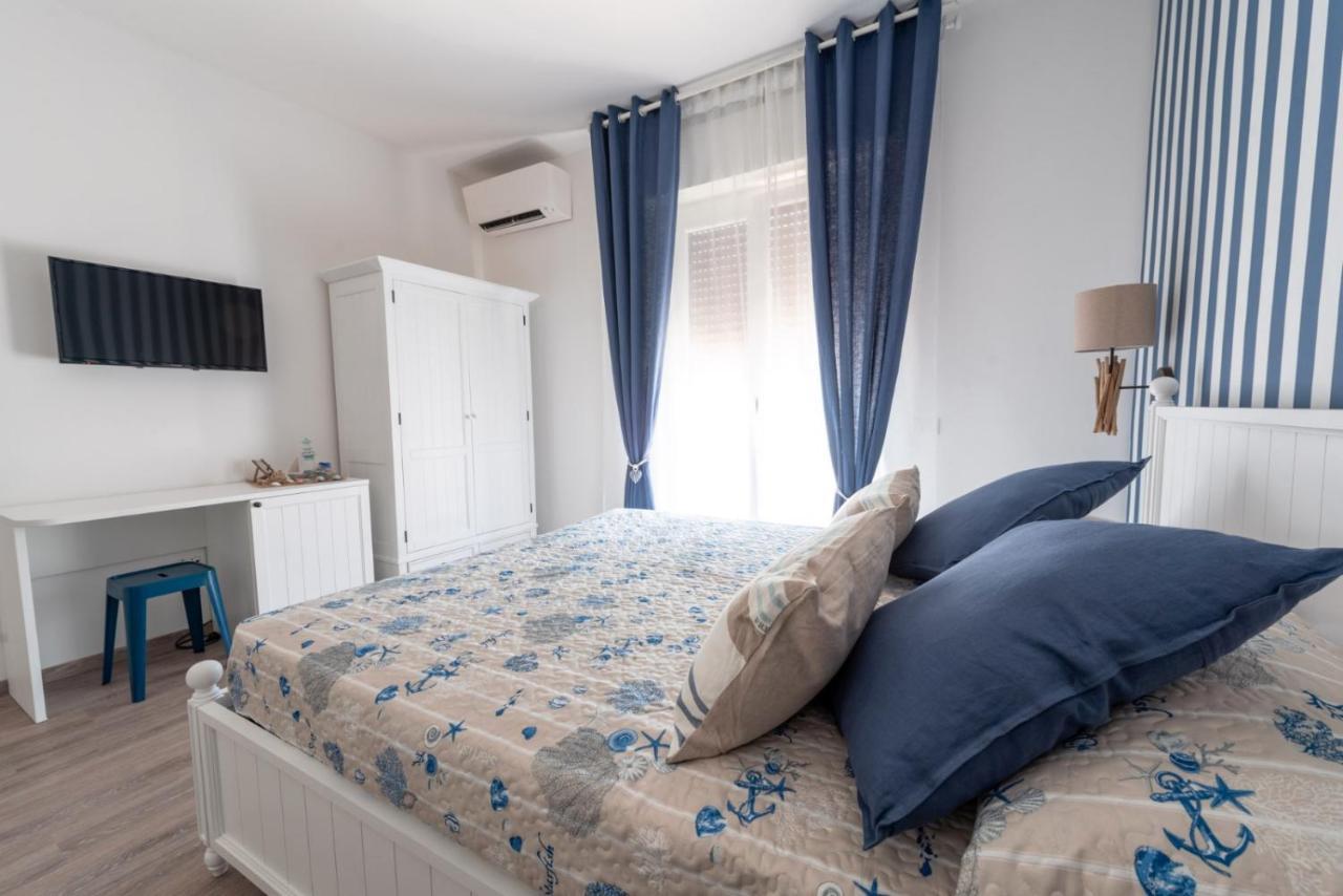 Bed and Breakfast Dimora Dei Sogni Чивітанова-Марке Екстер'єр фото